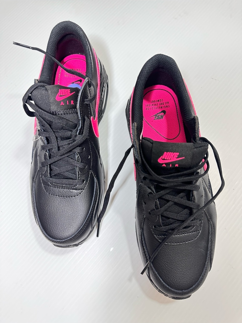 Nike Air Max Excee Womens Running Black Hyper Pink Shoes DC9437-001 Sz 8.5 NWOB